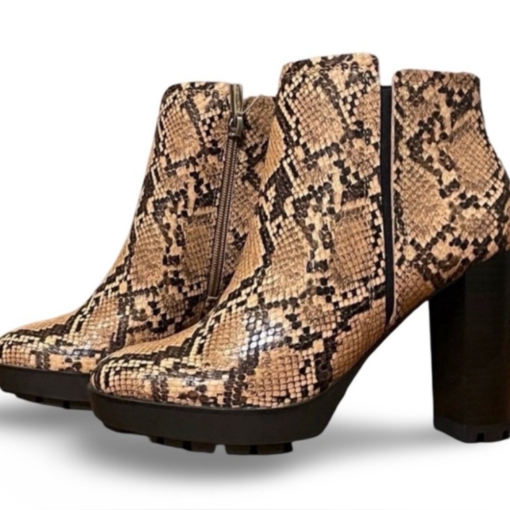Kenneth Cole Tan Snake Pattern Ankle Booties